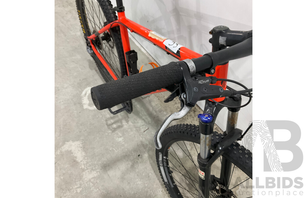 TREK Marlin 7 Bike