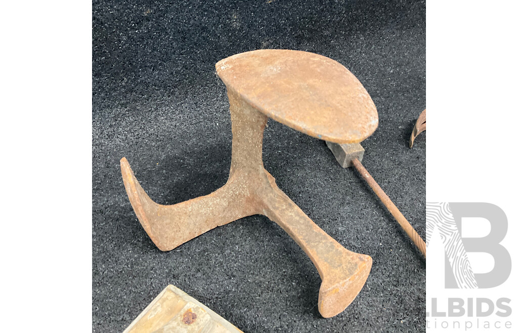 Mixed Vintage Hand Tool Lot - Stanley Hand Plane, Wood Clamp, Hammer, Trowel & More