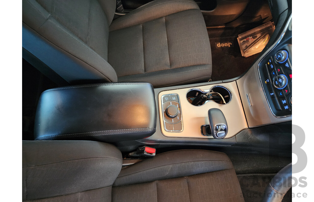 5/2014 Jeep Grand Cherokee Laredo (4x4) WK MY14 4d Wagon Silver 3.0L