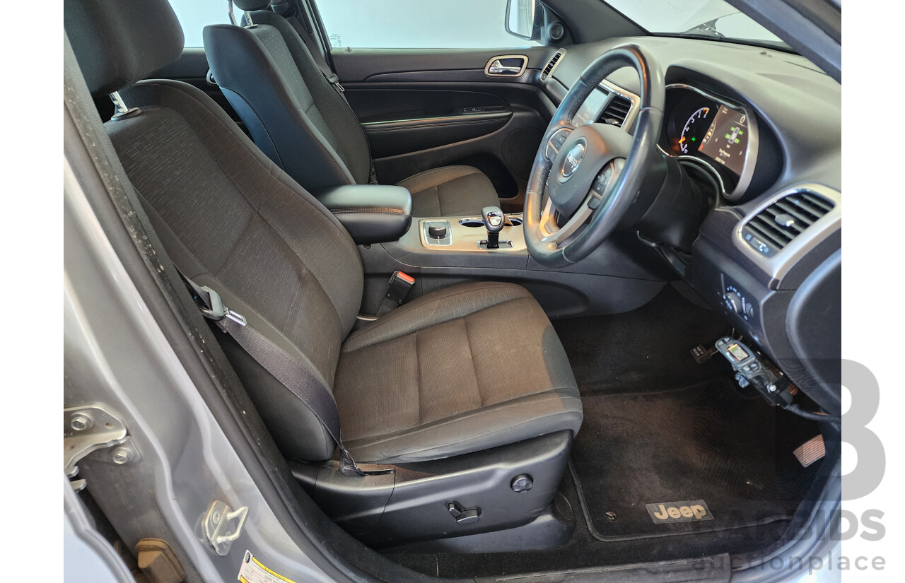 5/2014 Jeep Grand Cherokee Laredo (4x4) WK MY14 4d Wagon Silver 3.0L