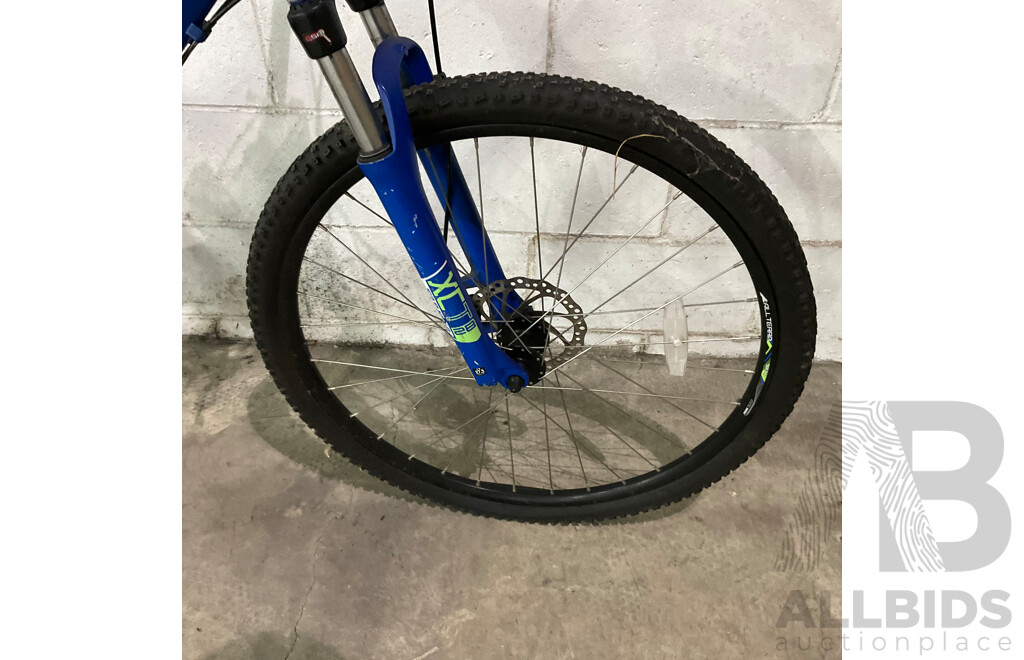 GT Aggressor Size L Bike