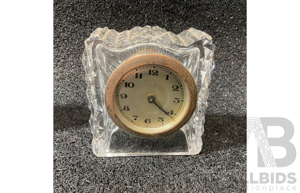 Collection of Vintage Cloks, Includint H.A.C., KIENZILE, MIKASA, FIVE RAMS and More  - Lot of 7