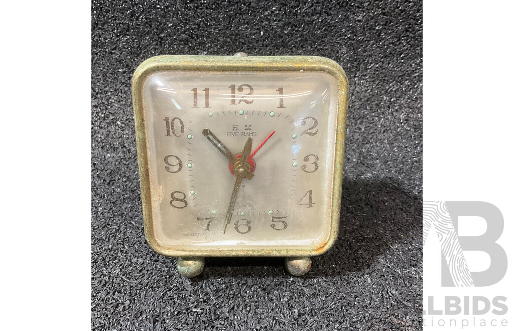 Collection of Vintage Cloks, Includint H.A.C., KIENZILE, MIKASA, FIVE RAMS and More  - Lot of 7