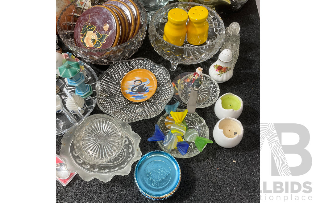 Collection of Assorted Decorative Items, Including Glassware, Ceramics and More