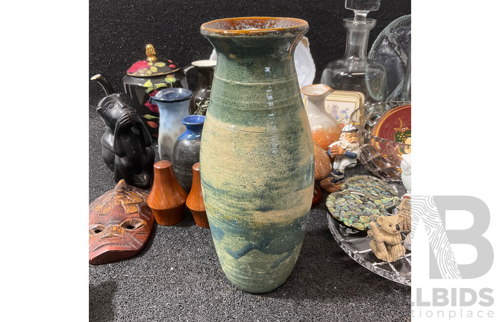 Collection of Assorted Decorative Items, Including Glassware, Ceramics and More