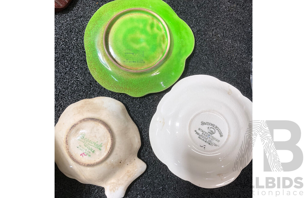 Collection of Assorted Decorative Items, Including Glassware, Ceramics and More