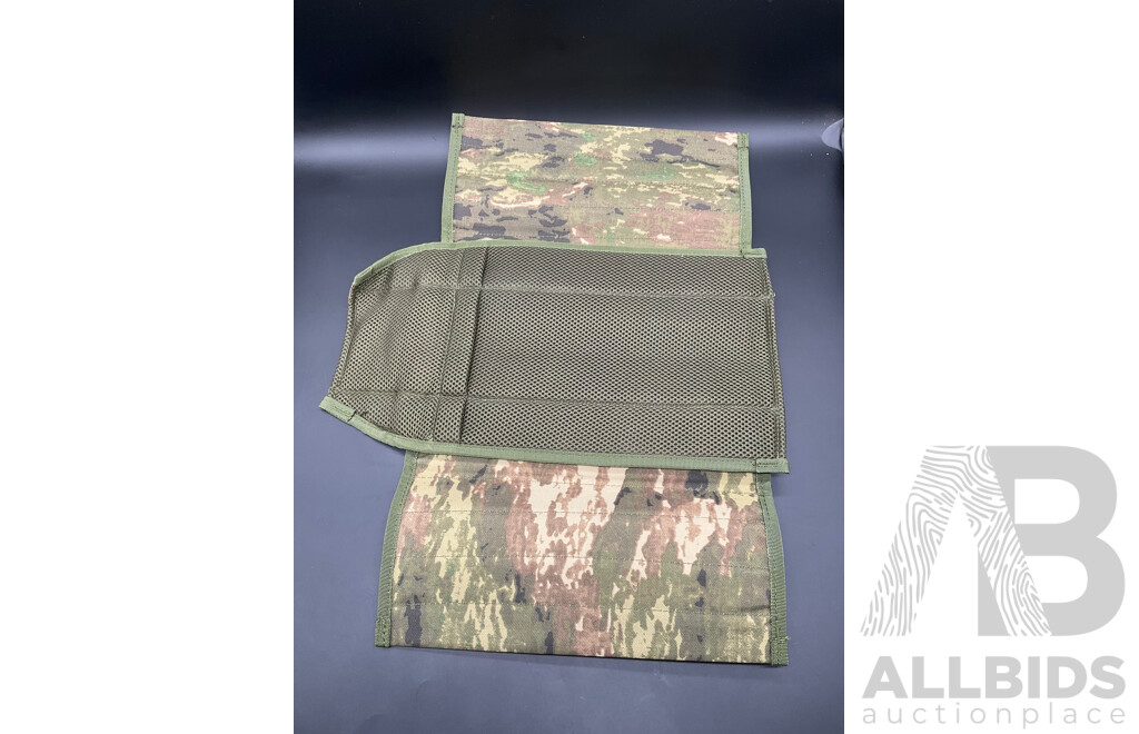 STAR WARS Action Figure (Hasbro SA) and Assorted SKIGUARD Camouflage Snake Gaiters - Lot of 4