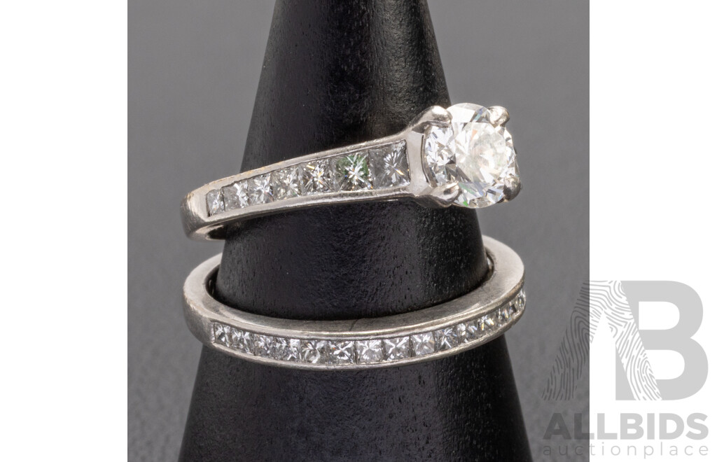 Platinum 900 Diamond Engagement and Diamond Wedder Set - by Solitaire