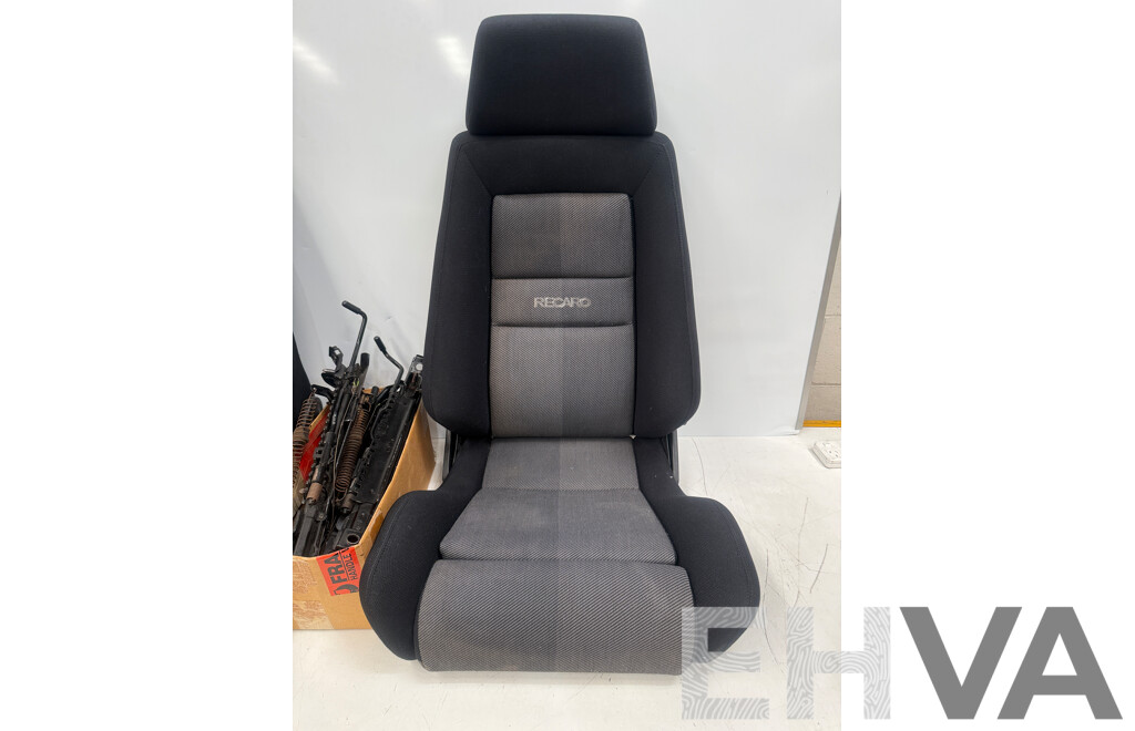 Recaro Set of 2 Racing Recliner - Lot 1647371 | EHVA