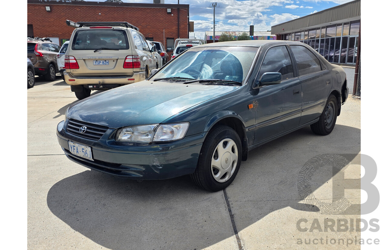4/1998 Toyota Camry Conquest MCV20R 4d Sedan Green 3.0L