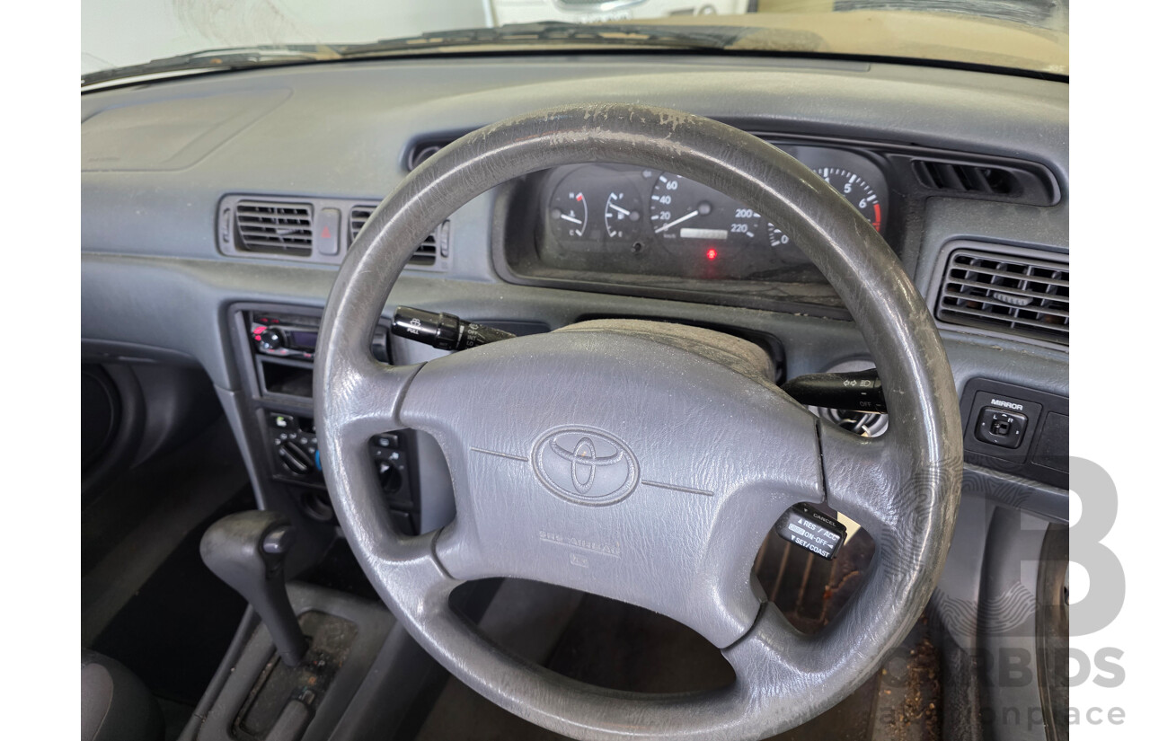 4/1998 Toyota Camry Conquest MCV20R 4d Sedan Green 3.0L