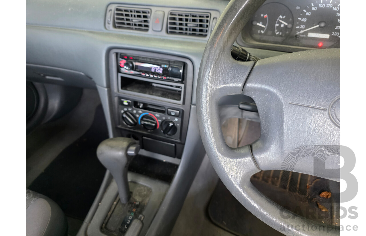 4/1998 Toyota Camry Conquest MCV20R 4d Sedan Green 3.0L