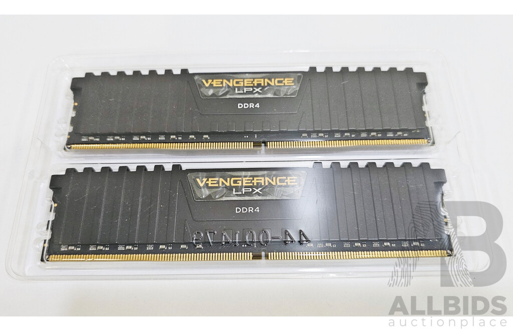 Corsair Vengeance 32GB DDR4 3200MHz RAM - Lot of Two