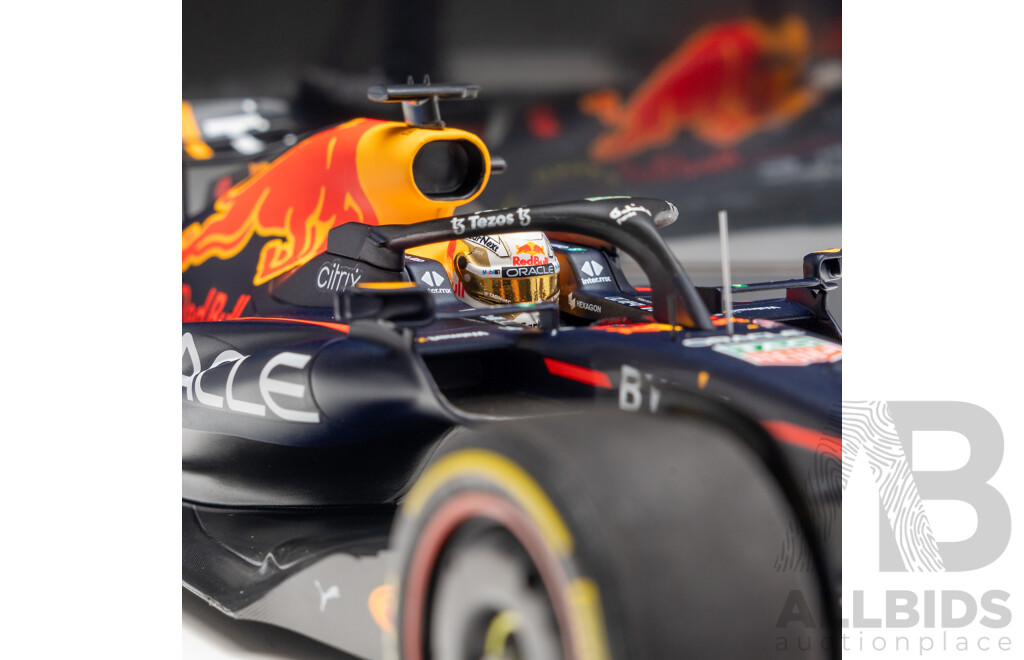 Minichamps 2022 Oracle Red Bull Racing RB18 F1 Winner Saudi Arabian Grand Prix Max Verstappen #1 - 1:18 Scale Model Car - Brand New