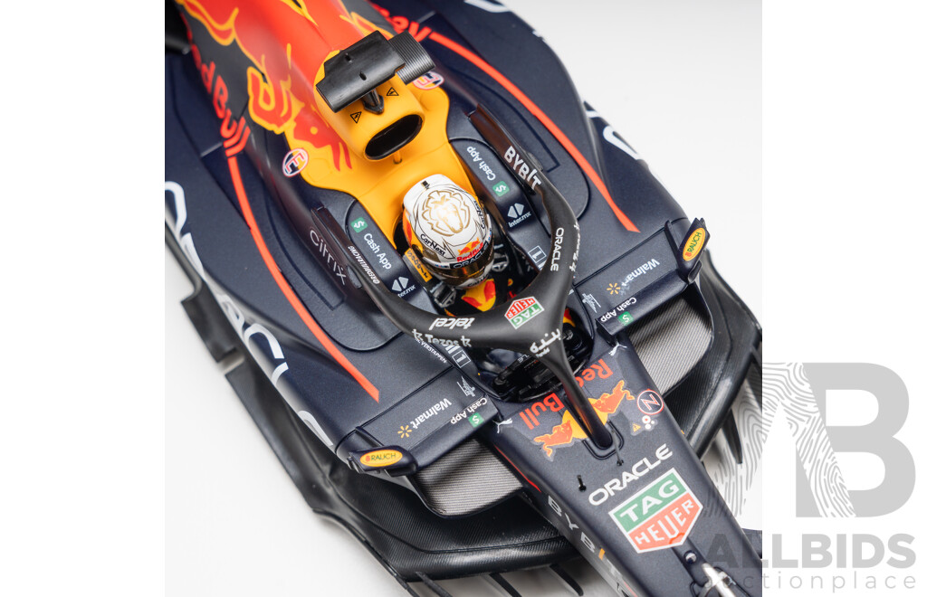 Minichamps 2022 Oracle Red Bull Racing RB18 F1 Winner Saudi Arabian Grand Prix Max Verstappen #1 - 1:18 Scale Model Car - Brand New