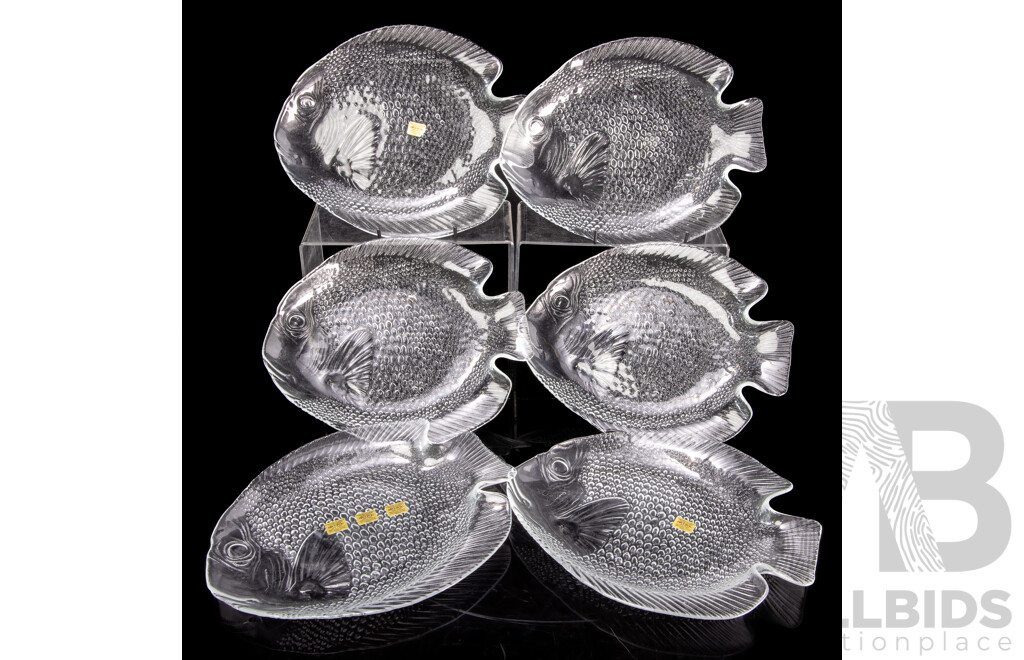 Set of Six Mid Century French Arcoroc Fish Glass Plates