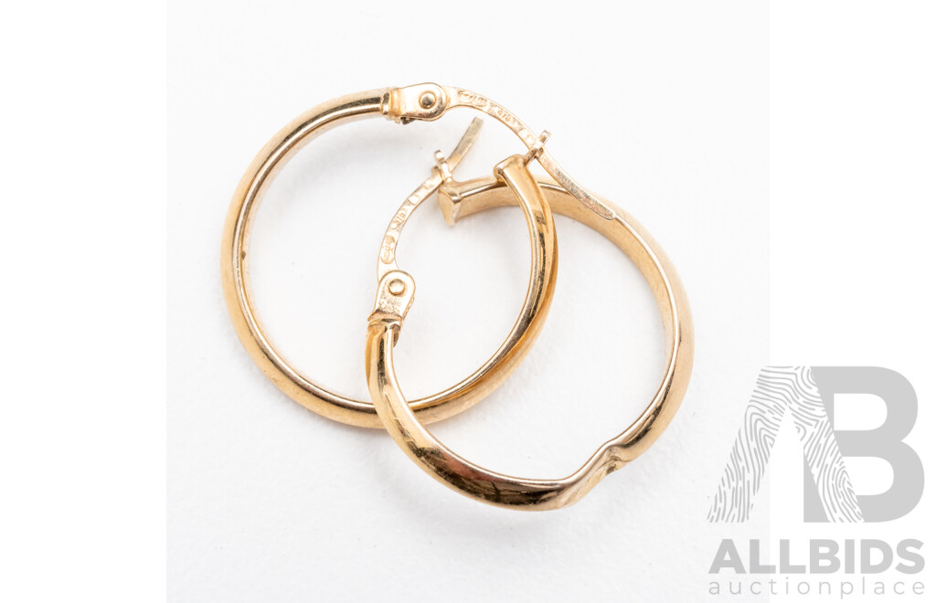 Pair of 9ct Yellow Gold Small Hoop Earrings - 1gm