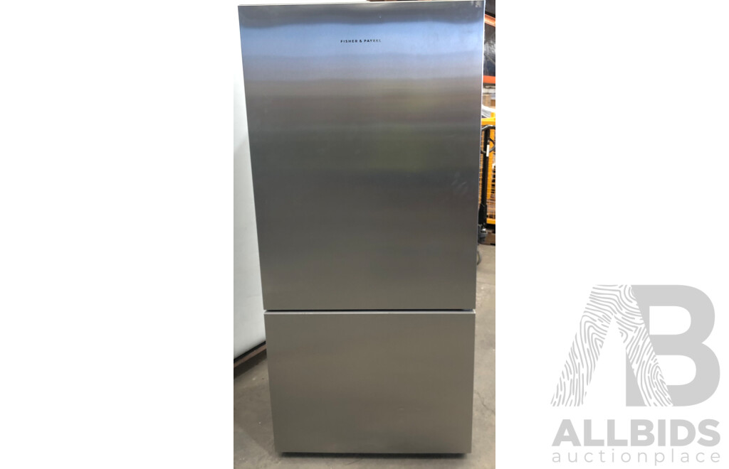 Fisher and Paykel 520 Litre Bottom Mount Fridge/Freezer