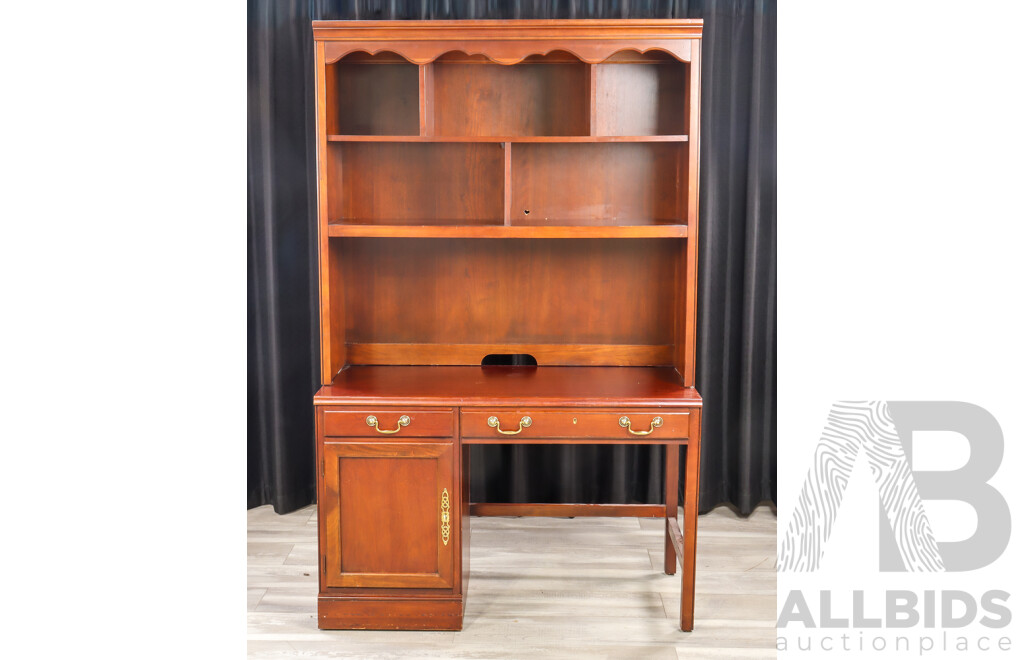 Drexel Heritage Single Pedestal Desk with Hutch