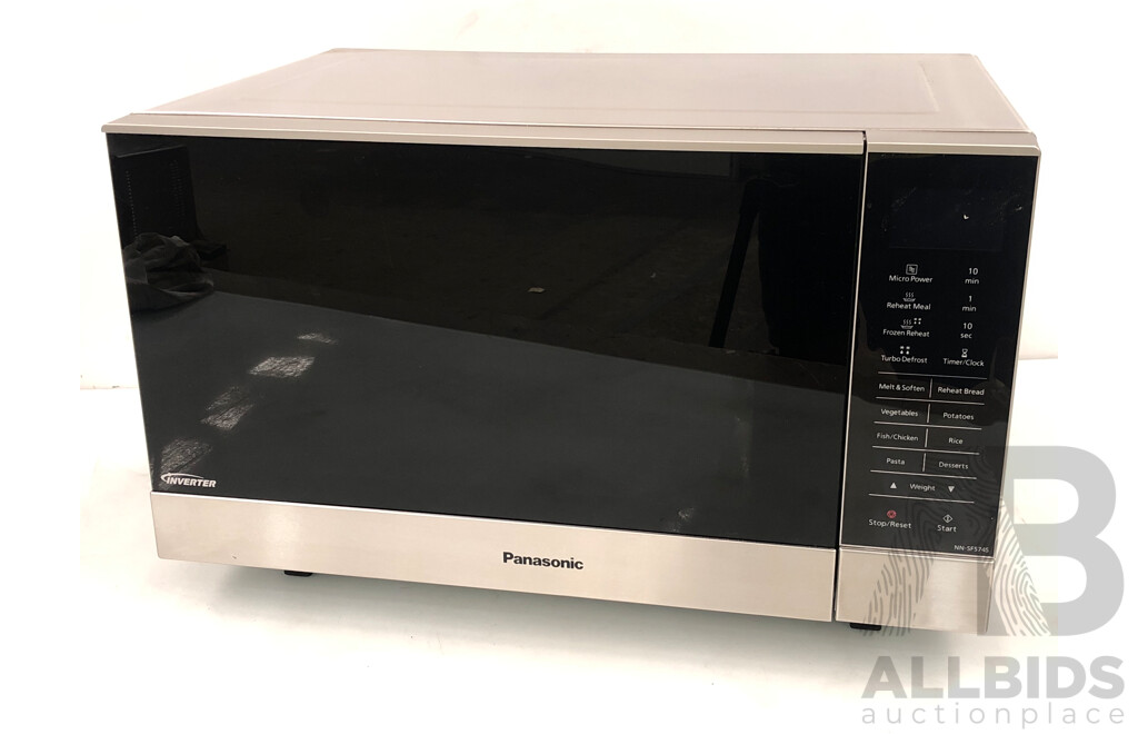 Panasonic NN-SF574S 1000W Inverter Microwave Oven