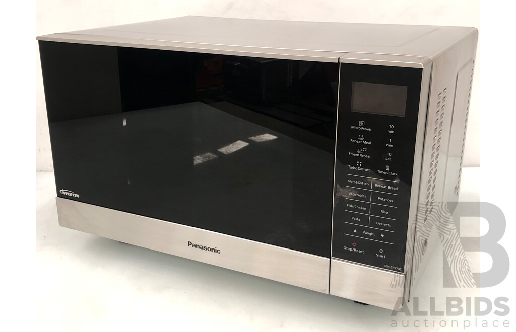 Panasonic NN-SF574S 1000W Inverter Microwave Oven