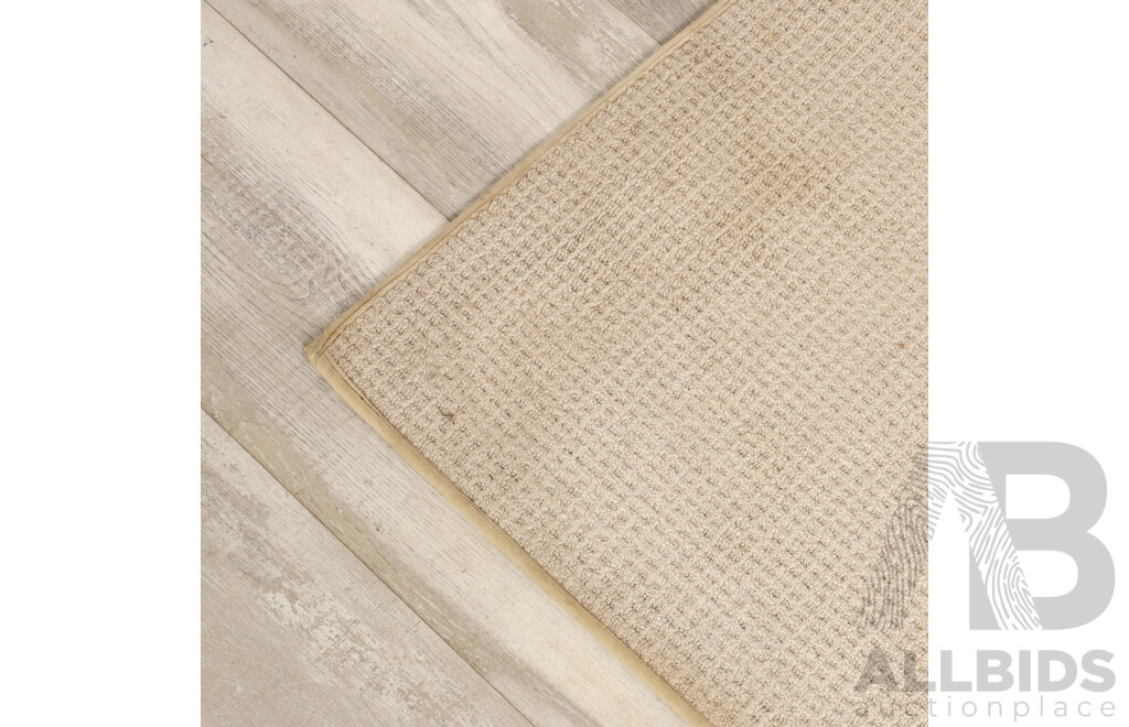 Modern Machine Made Floor Rug