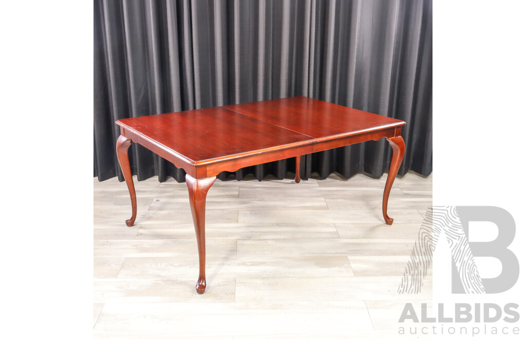 Drexel Heritage Georgian Style 11 Piece Dining Suite Inc Extension Table, Eight Chairs and Two Carvers