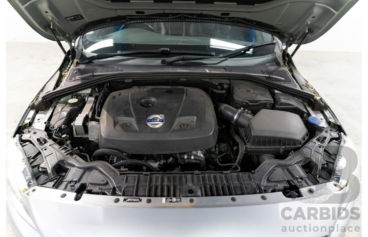 9/2015 Volvo S60 T5 R-Design F MY16 4d Sedan Electric Silver Metallic Turbo 2.0L
