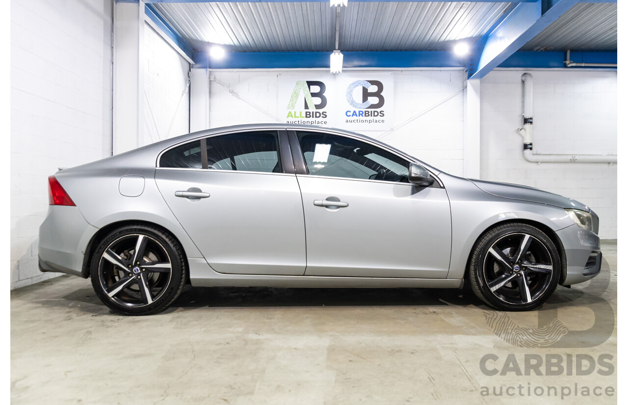9/2015 Volvo S60 T5 R-Design F MY16 4d Sedan Electric Silver Metallic Turbo 2.0L