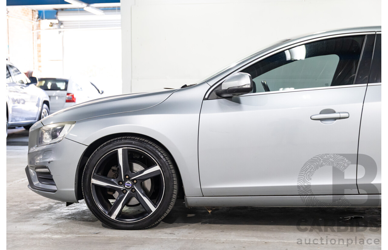 9/2015 Volvo S60 T5 R-Design F MY16 4d Sedan Electric Silver Metallic Turbo 2.0L