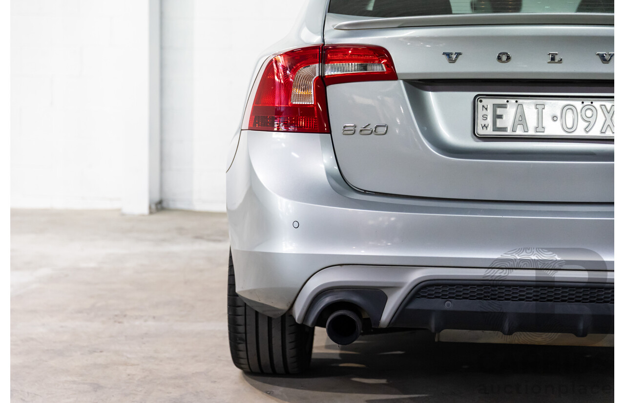 9/2015 Volvo S60 T5 R-Design F MY16 4d Sedan Electric Silver Metallic Turbo 2.0L