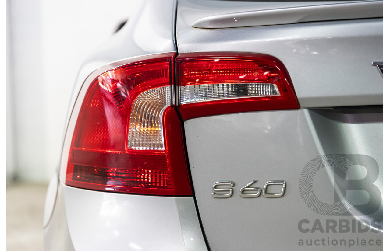 9/2015 Volvo S60 T5 R-Design F MY16 4d Sedan Electric Silver Metallic Turbo 2.0L