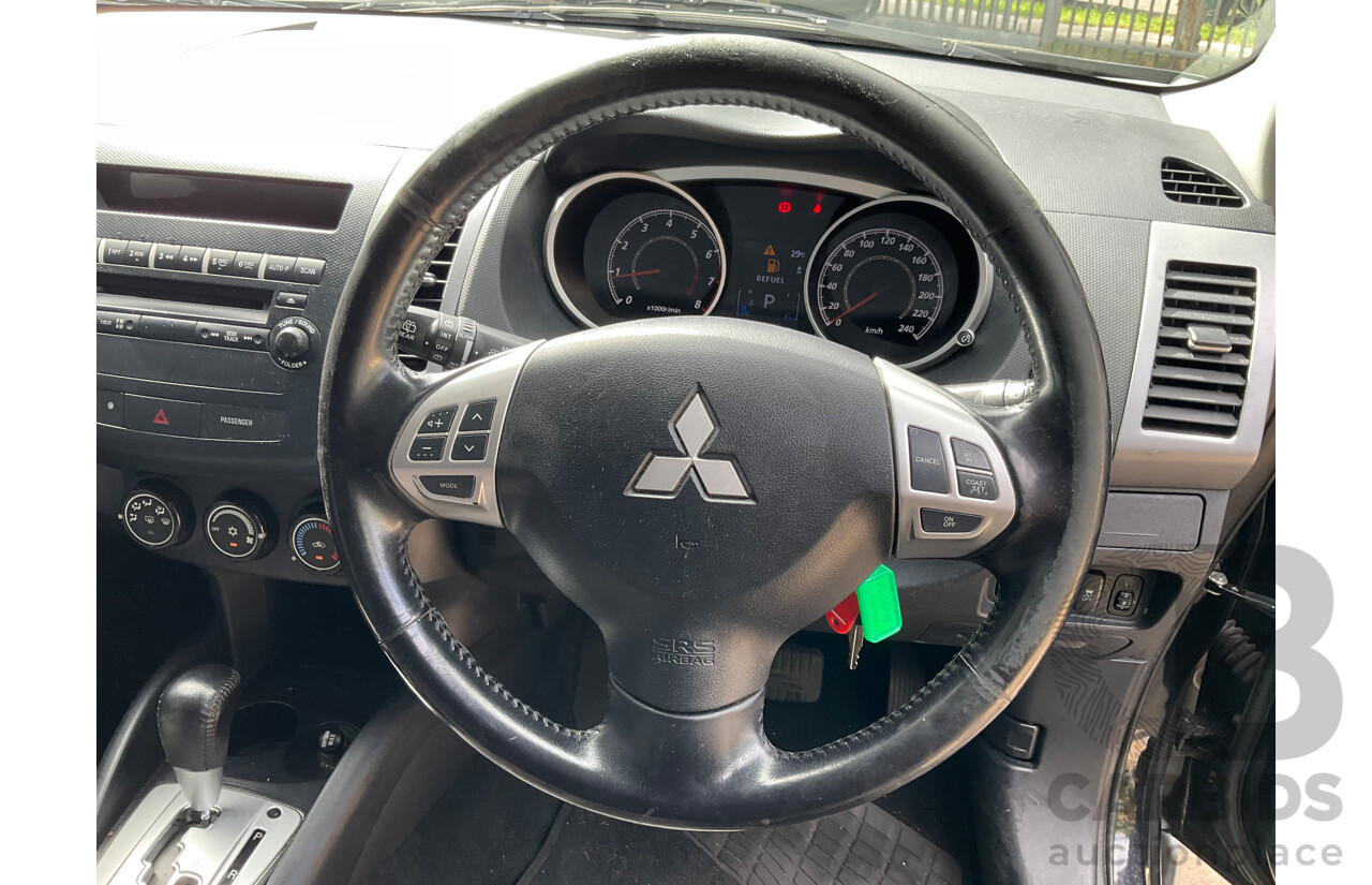 9/2010 Mitsubishi Outlander LS ZH MY11 4d Wagon Black 2.4L