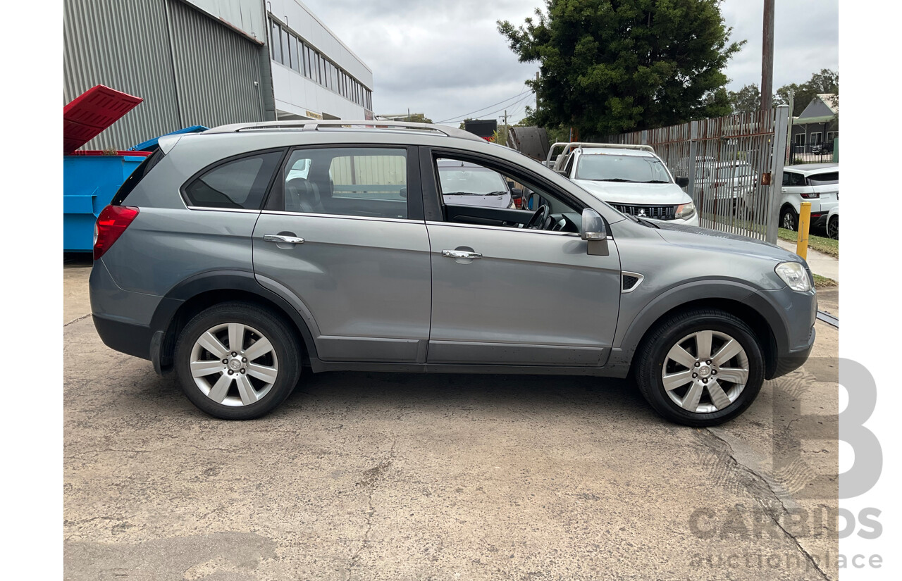7/2009 Holden Captiva LX (4x4) CG MY09 4d Wagon Grey V6 3.2L - 7 Seater
