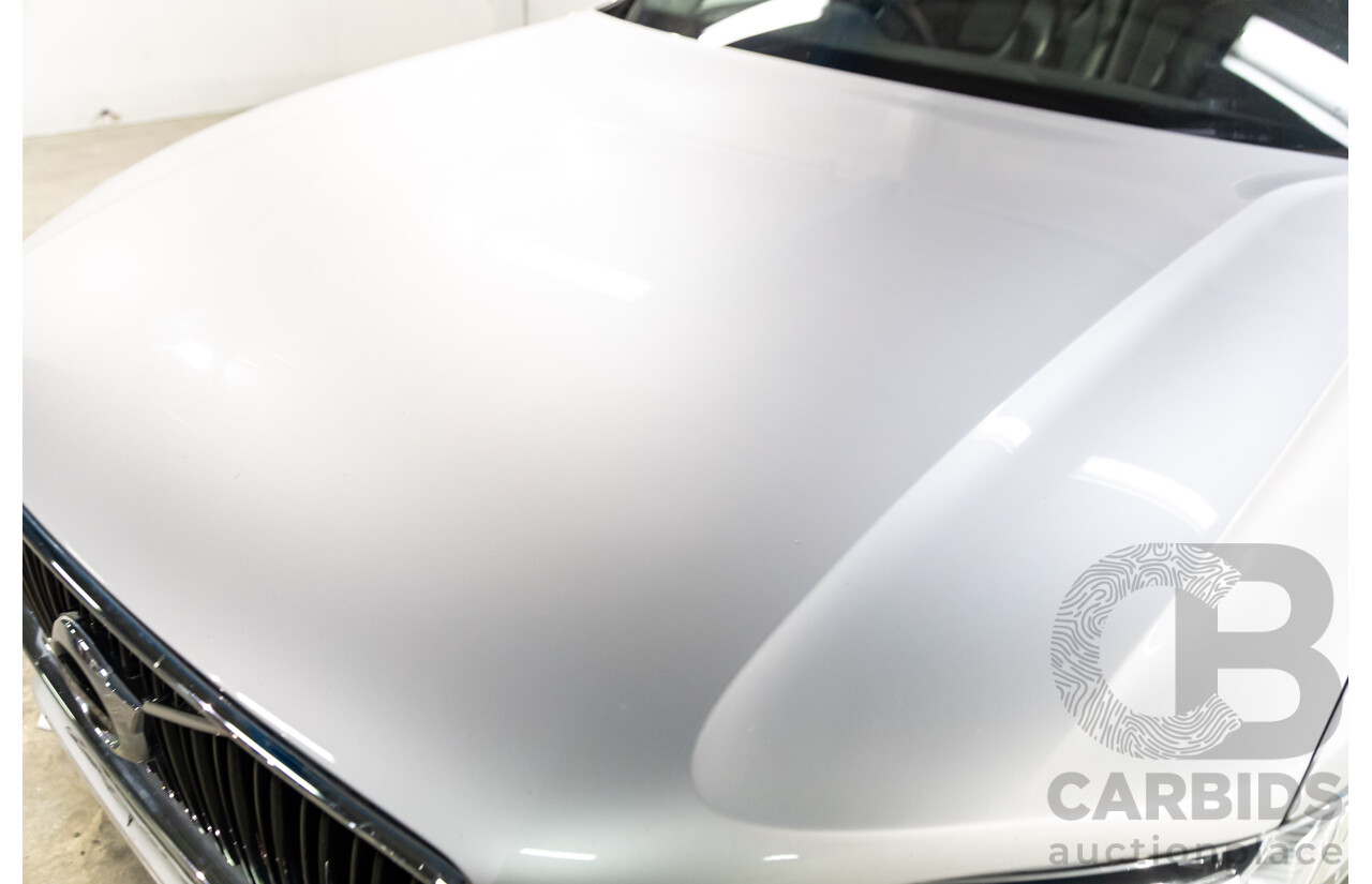 02/2018 Volvo XC90 D5 Momentum (AWD) 256 MY18 4d Wagon Bright Silver Metallic Turbo Diesel 2.0L