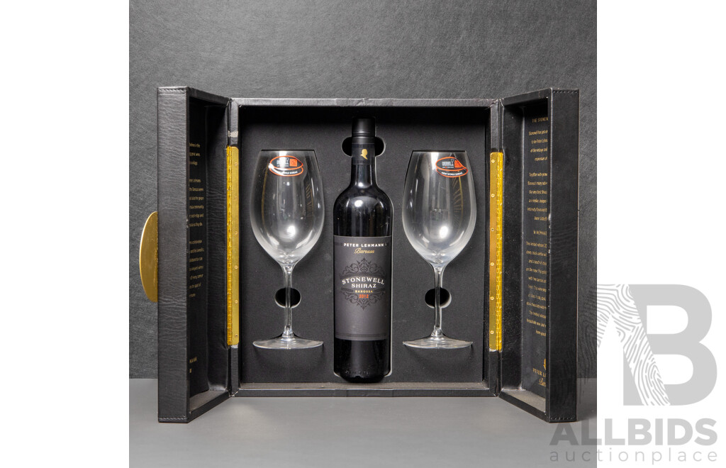 Peter Lehmann Stonewall Shiraz Vintage 2012 in Leather Presentation Box