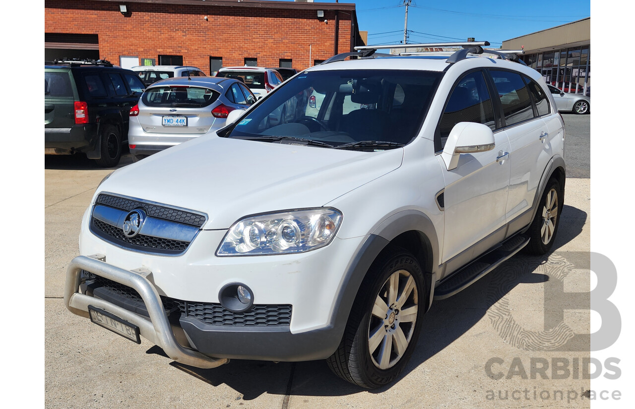 11/2010 Holden Captiva LX (4x4) CG MY10 4d Wagon White 3.2L
