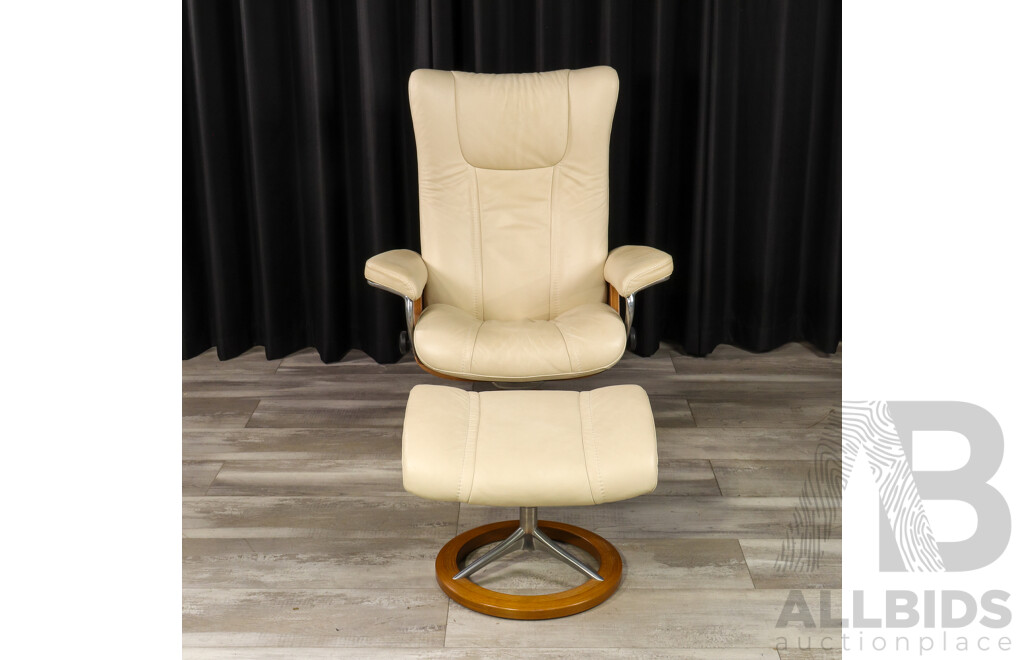 Stressless White Leather Recliner and Footstool by Ekornes, Norway