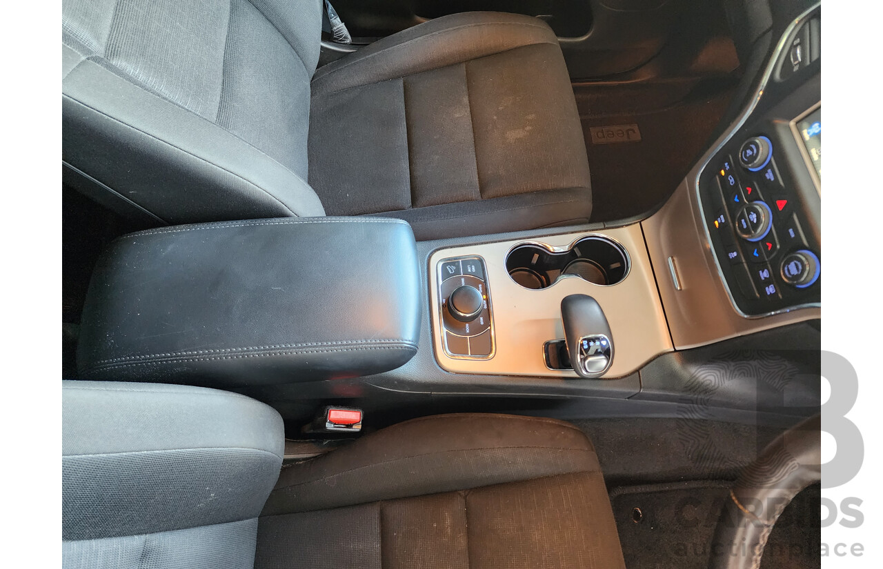4/2015 Jeep Grand Cherokee Laredo (4x4) WK MY15 4d Wagon White 3.6L