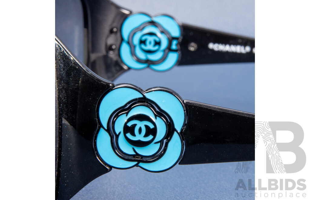 CHANEL Black & Turquoise Camellia Sunglasses