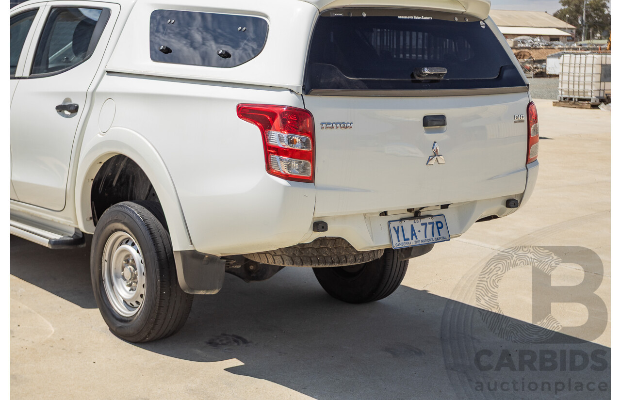 10/2016 Mitsubishi Triton GLX (4x4) MQ MY16 Dual Cab Utility Solid White Turbo Diesel 2.4L