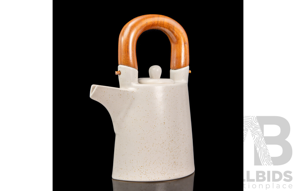Bruka Stoneware Teapot with Timber Handle