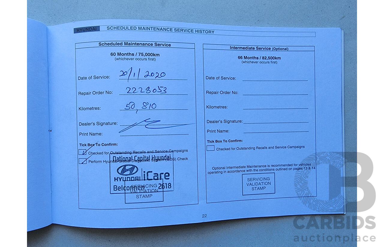 2/2014 Hyundai i30 Trophy GD MY14 5d Hatchback White 1.8L