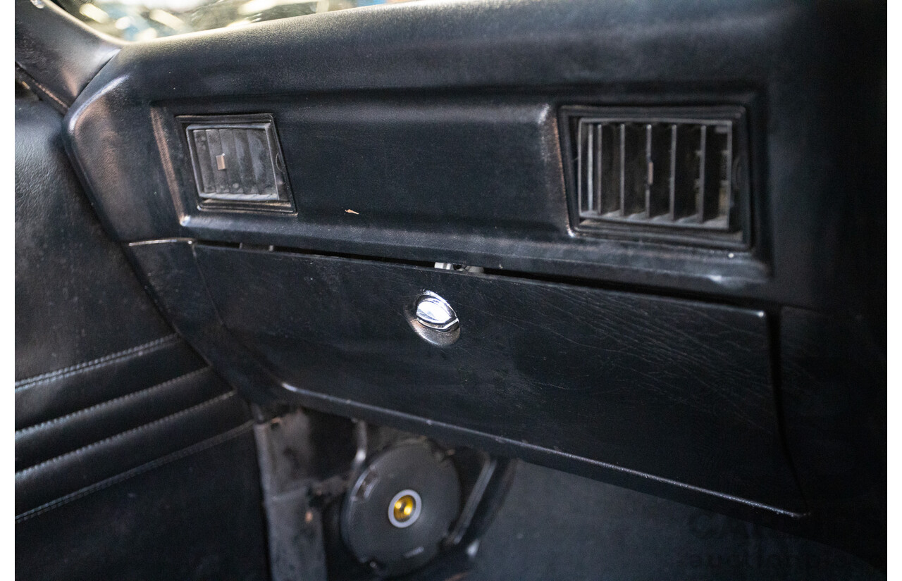6/1981 Holden WB One Tonner 2d Trayback Utility Black V8 4.2L