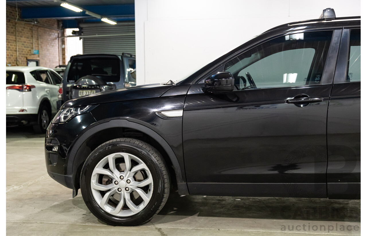 01/2017 Land Rover Discovery Sport Td4 180 HSE 7 Seat (AWD) LC MY17 4d Wagon Santorini Black Metallic Turbo Diesel 2.0L - 7 Seater