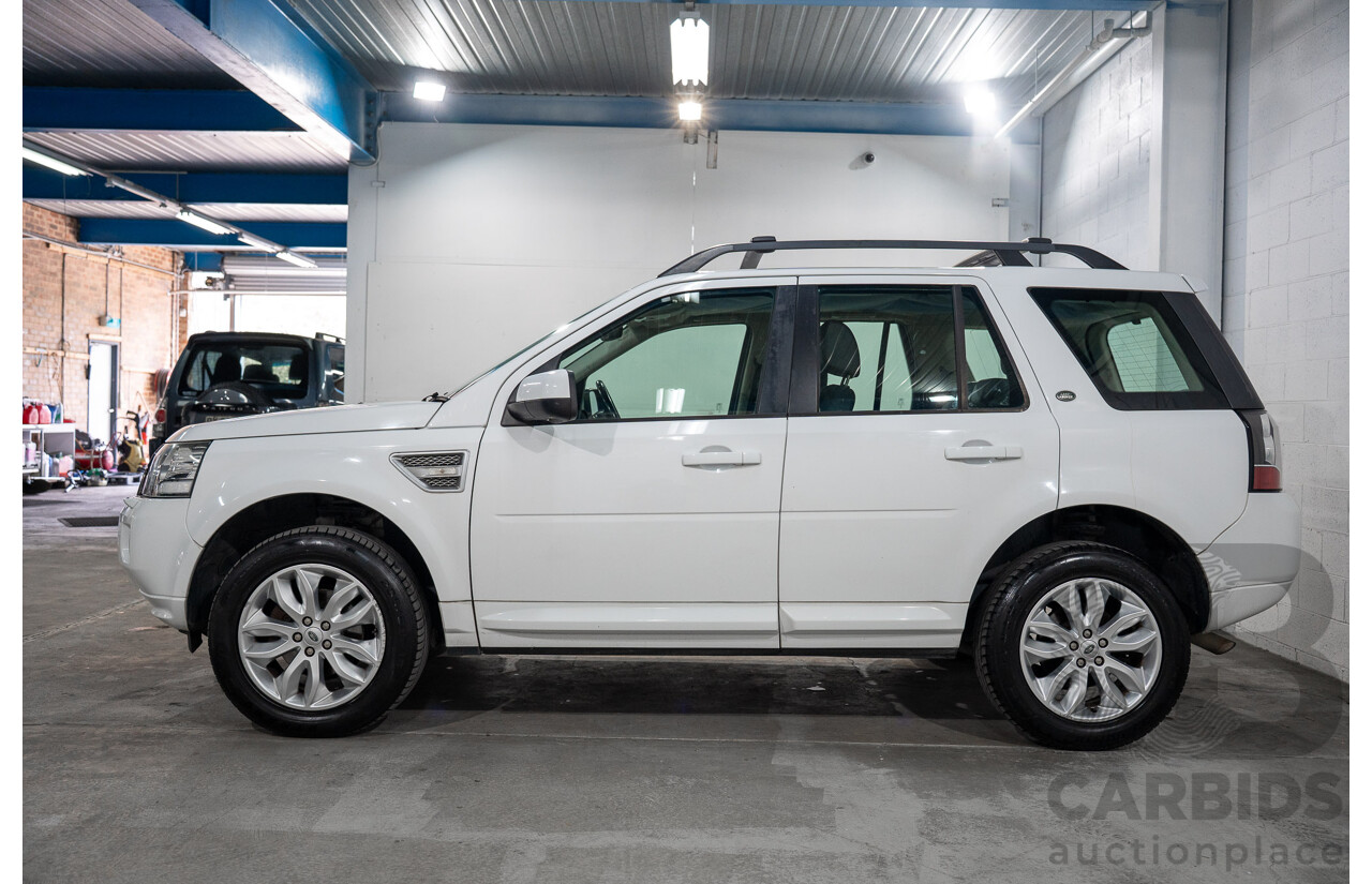 2/2014 Land Rover Freelander 2 TD4 SE (4x4) LF MY14 4d Wagon Fuji White Turbo Diesel 2.2L