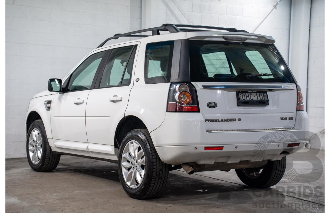 2/2014 Land Rover Freelander 2 TD4 SE (4x4) LF MY14 4d Wagon Fuji White Turbo Diesel 2.2L