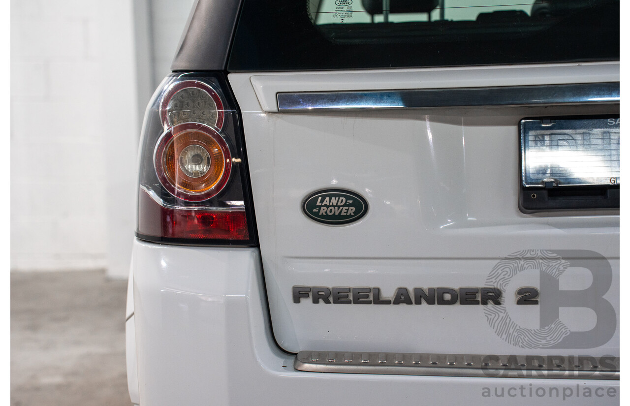 2/2014 Land Rover Freelander 2 TD4 SE (4x4) LF MY14 4d Wagon Fuji White Turbo Diesel 2.2L