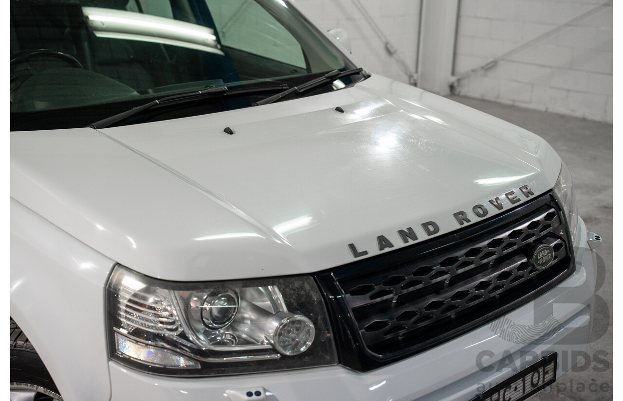 2/2014 Land Rover Freelander 2 TD4 SE (4x4) LF MY14 4d Wagon Fuji White Turbo Diesel 2.2L