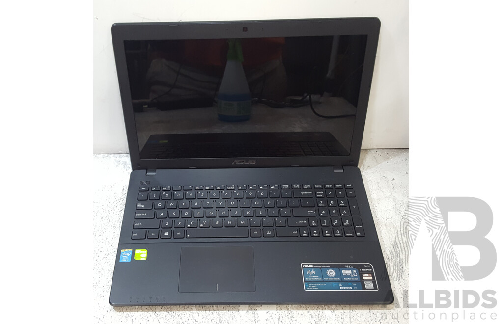 ASUS (F552L) Intel Core i5 (4210U) 1.70GHz-2.70GHz 2-Core CPU 15.6-Inch Laptop